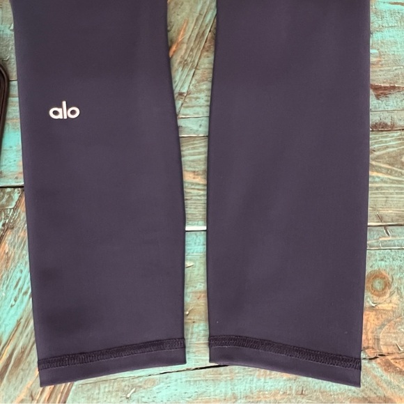 Alo Yoga Ripped Warrior Shredded Yoga Leggings Size Small - Picture 7 of 10